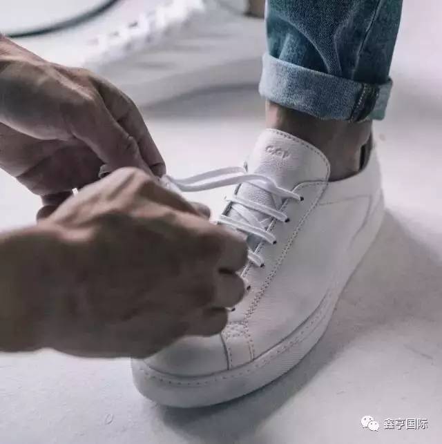 湖南鑫亨國際貿易有限公司,湖南輕奢商務男裝品牌,湖南時尚高端女裝,配飾皮具箱包