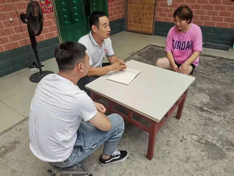 博農(nóng)乳業(yè)黨支部扎實(shí)開展“入戶訪民情、我來辦實(shí)事”活動(dòng)